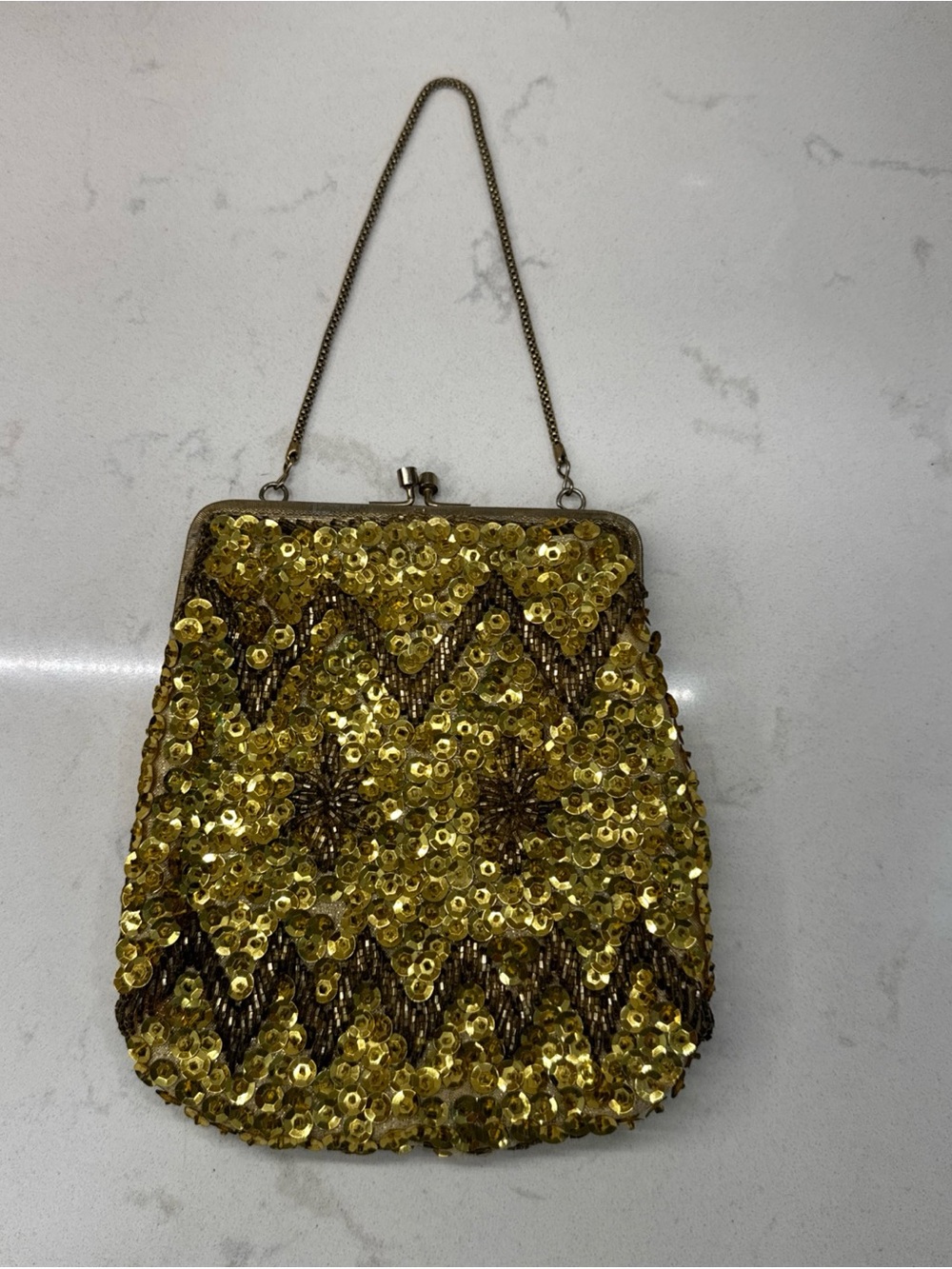 Walborg 1950”s 60’s sequined gold beaded evening bag kiss lock clasp chain strap